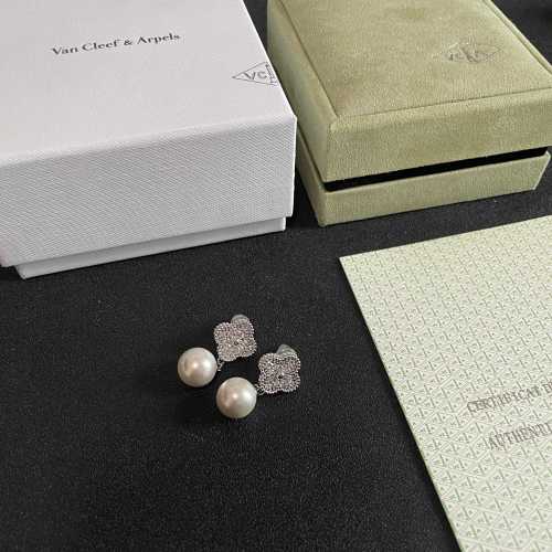 Van Cleef & Arpels Earrings