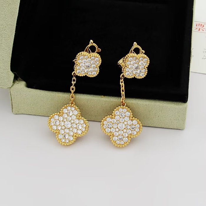 Van Cleef & Arpels Earrings
