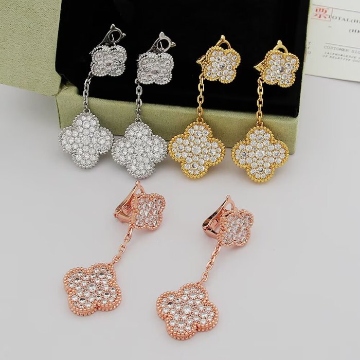 Van Cleef & Arpels Earrings