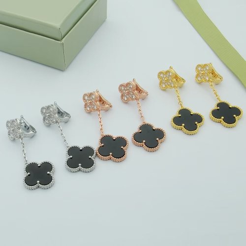 Van Cleef & Arpels Earrings
