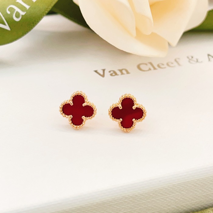 Van Cleef & Arpels Earrings