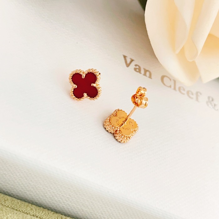 Van Cleef & Arpels Earrings