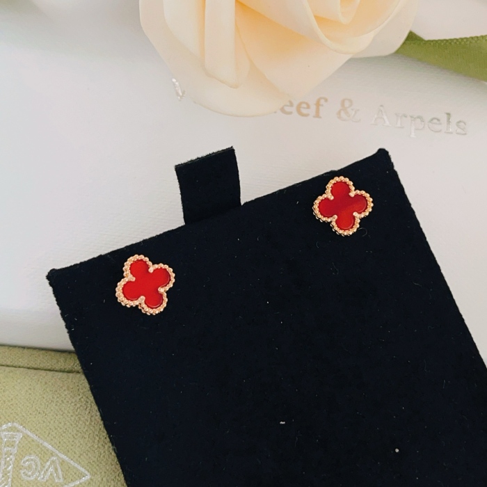 Van Cleef & Arpels Earrings