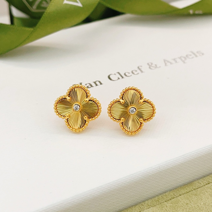 Van Cleef & Arpels Earrings