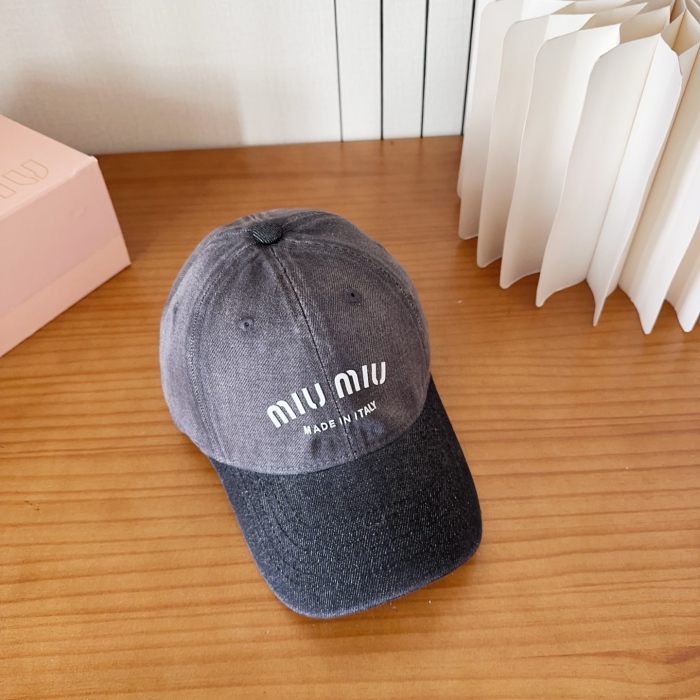 MiuMiu Baseball Cap