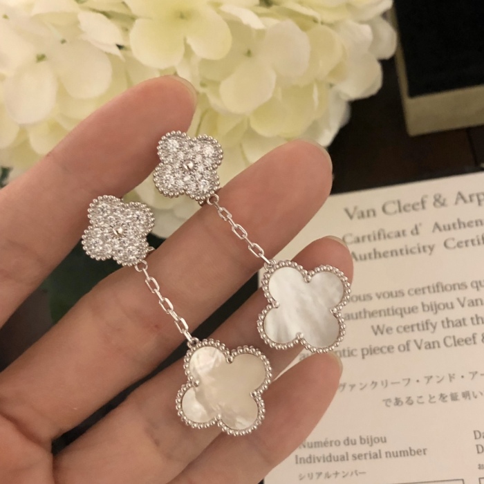 Van Cleef & Arpels Earrings