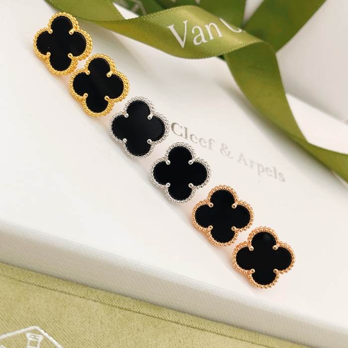 Van Cleef & Arpels Earrings