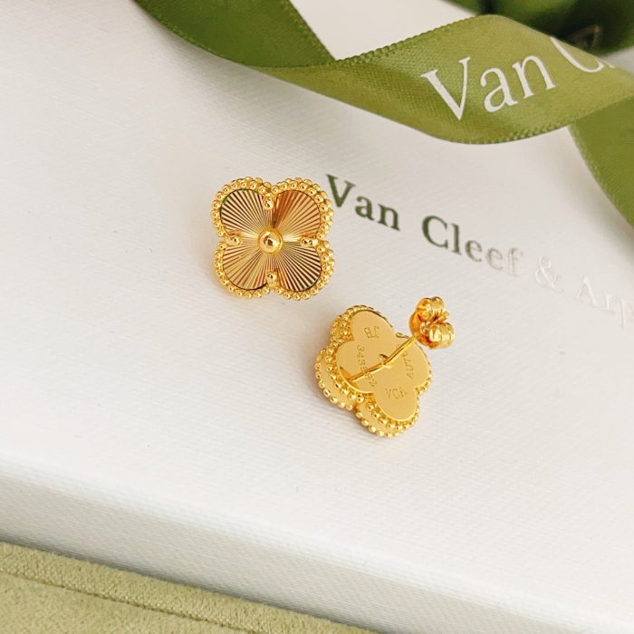 Van Cleef & Arpels Earrings
