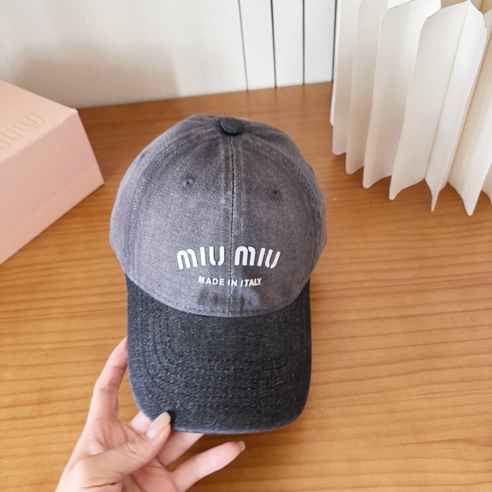 MiuMiu Baseball Cap