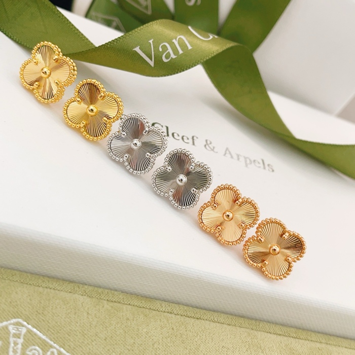 Van Cleef & Arpels Earrings