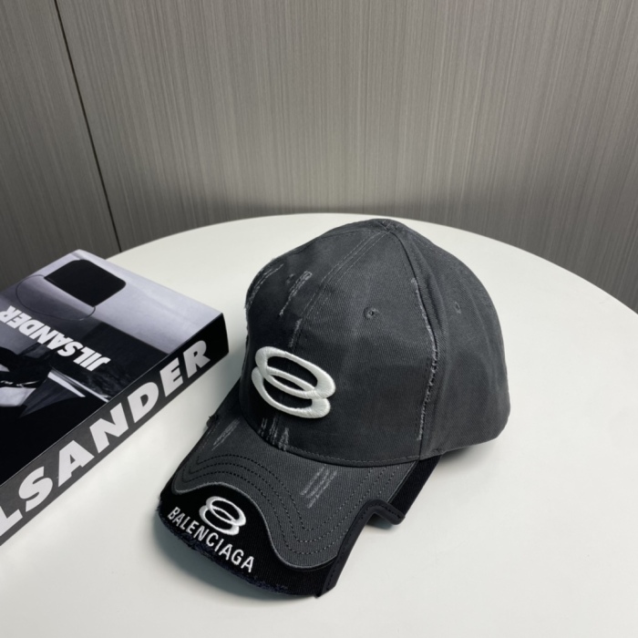 Balenciaga Baseball Cap