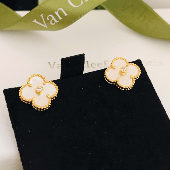 Van Cleef & Arpels Earrings