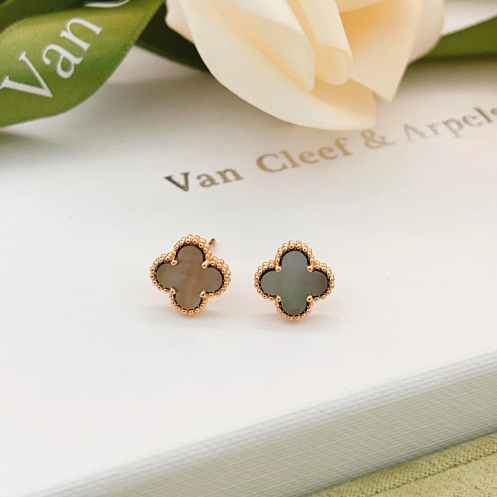 Van Cleef & Arpels Earrings