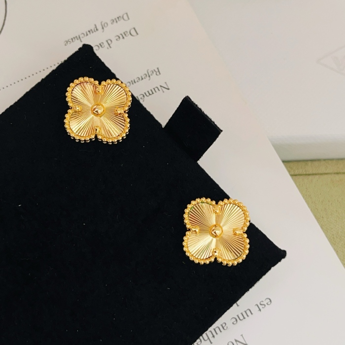 Van Cleef & Arpels Earrings