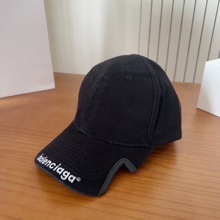 Balenciaga Baseball Cap