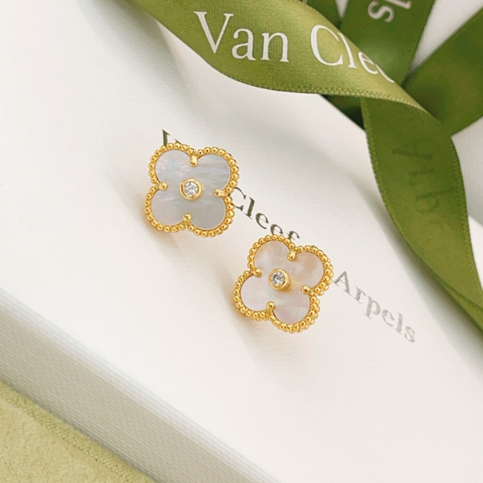 Van Cleef & Arpels Earrings