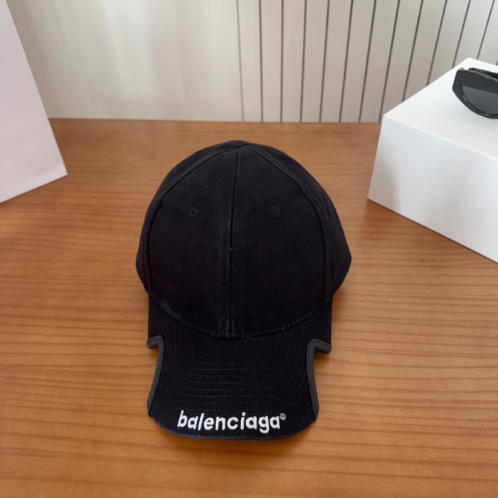 Balenciaga Baseball Cap
