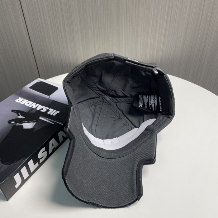 Balenciaga Baseball Cap