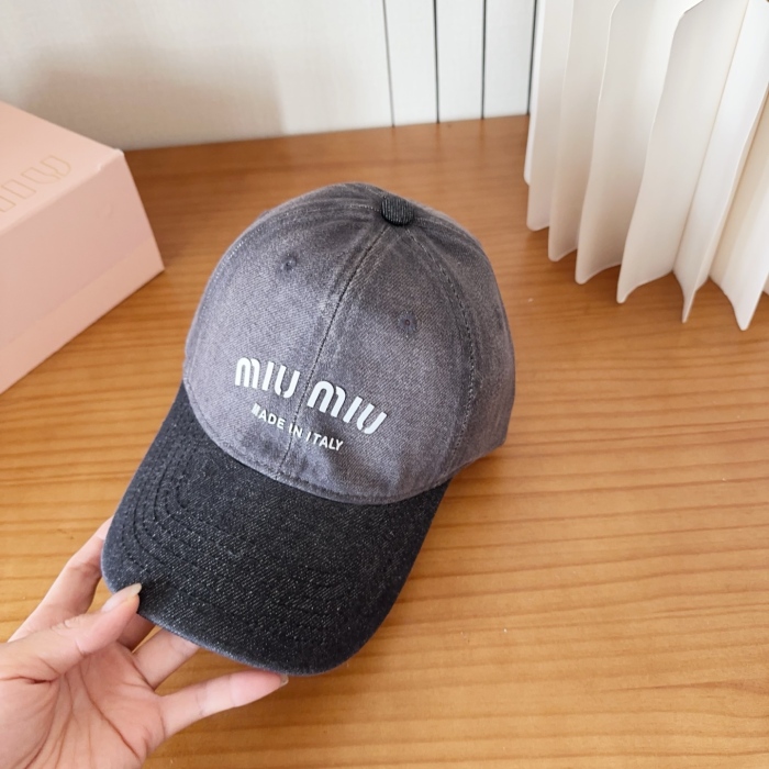 MiuMiu Baseball Cap