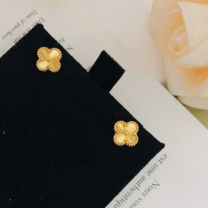 Van Cleef & Arpels Earrings