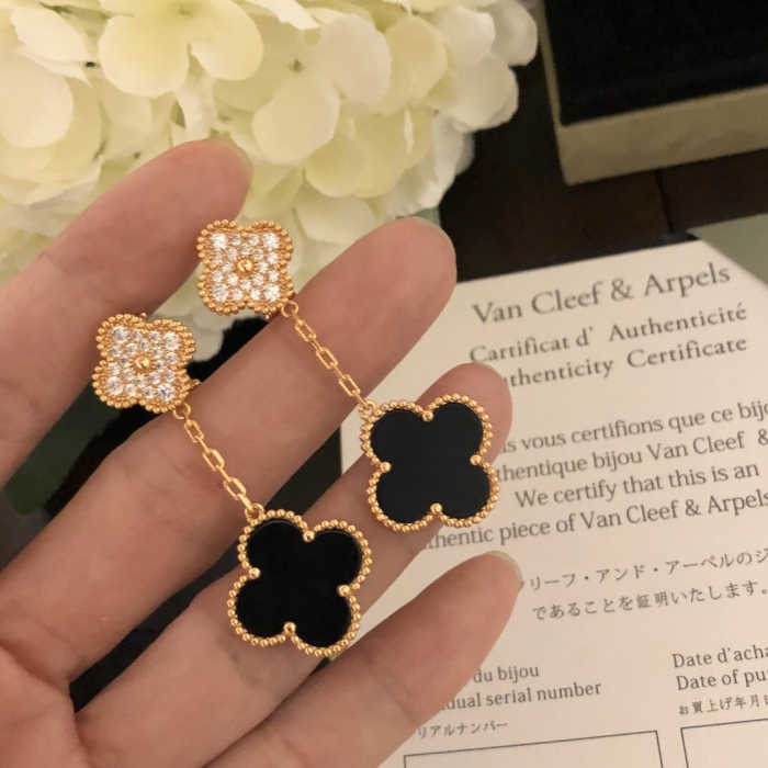 Van Cleef & Arpels Earrings
