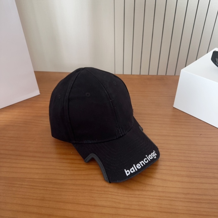 Balenciaga Baseball Cap