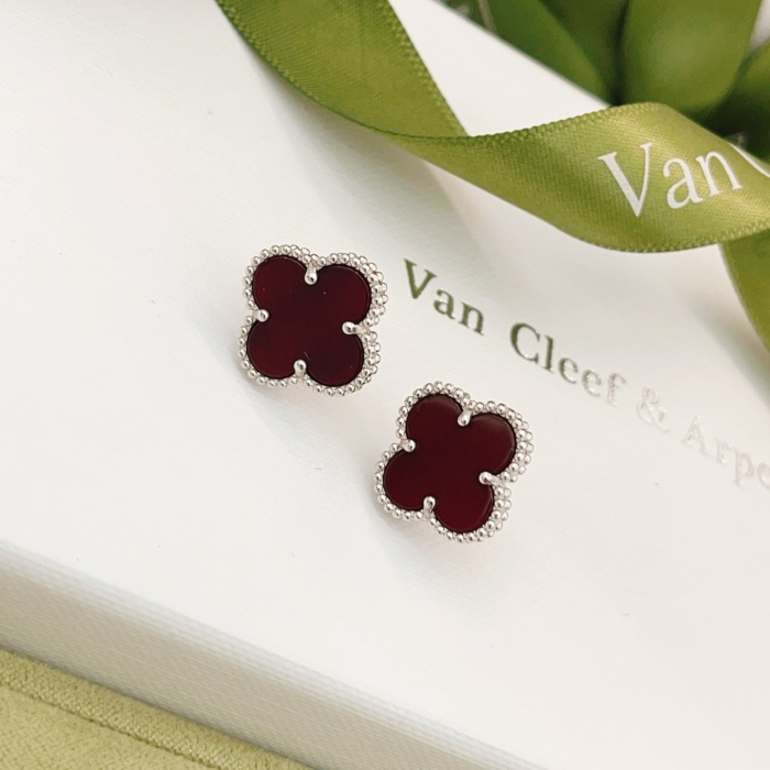 Van Cleef & Arpels Earrings