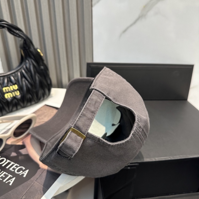 MiuMiu Baseball Cap