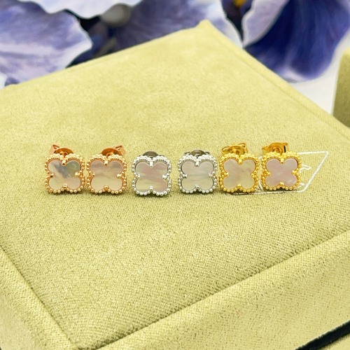 Van Cleef & Arpels Earrings