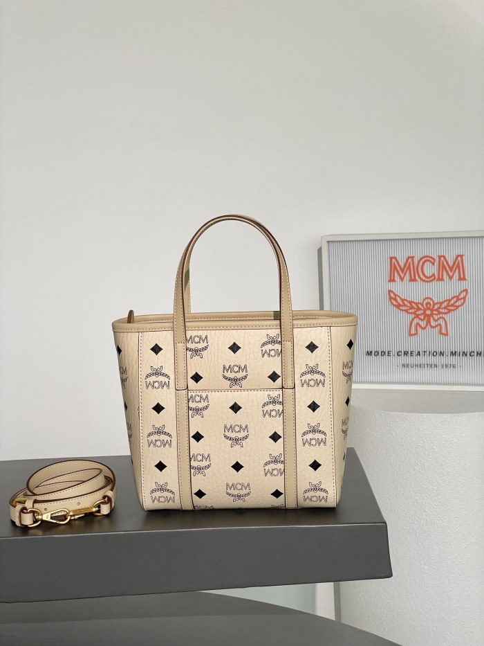 MCM Aren Visetos Mini Shoulder Bags Size 19*9.5*18.5cm