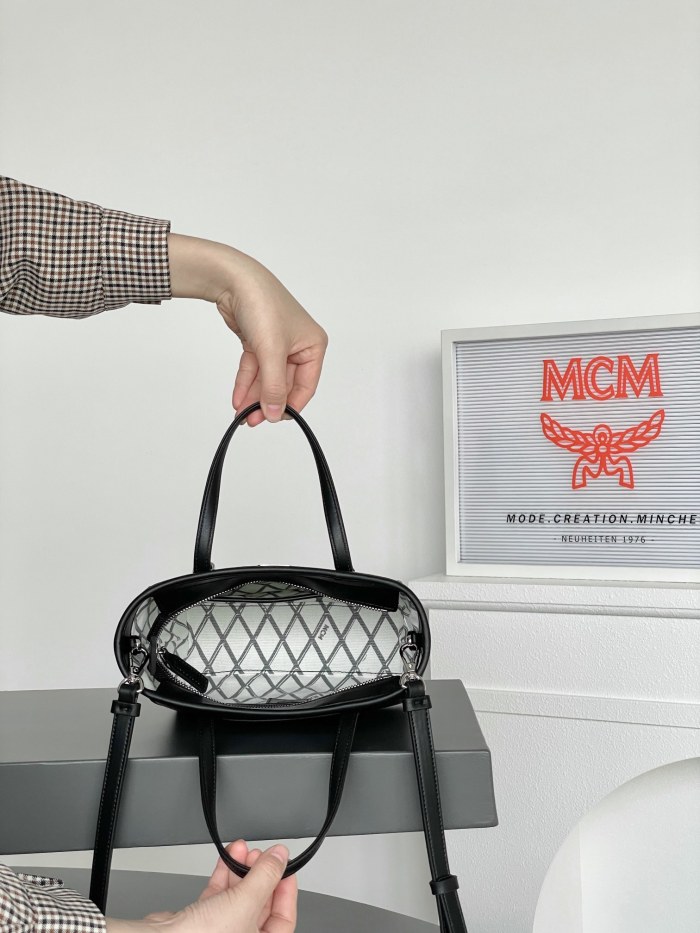 MCM Aren Visetos Mini Shoulder Bags Size 19*9.5*18.5cm