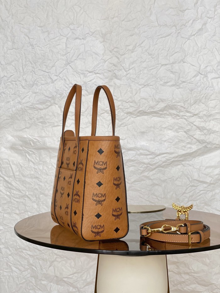 MCM Aren Visetos Mini Shoulder Bags Size 19*9.5*18.5cm