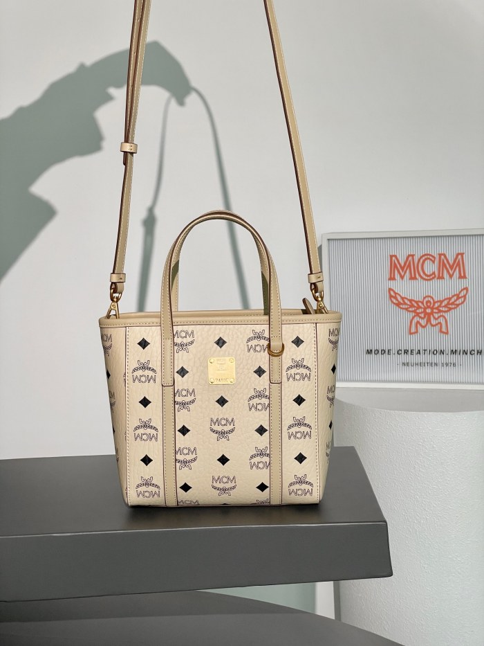 MCM Aren Visetos Mini Shoulder Bags Size 19*9.5*18.5cm