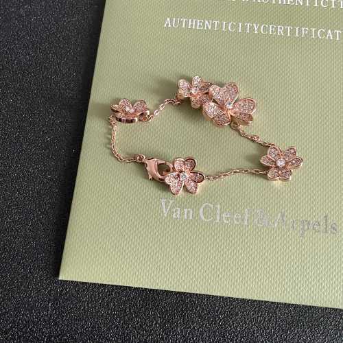 Van Cleef & Arpels Bracelet