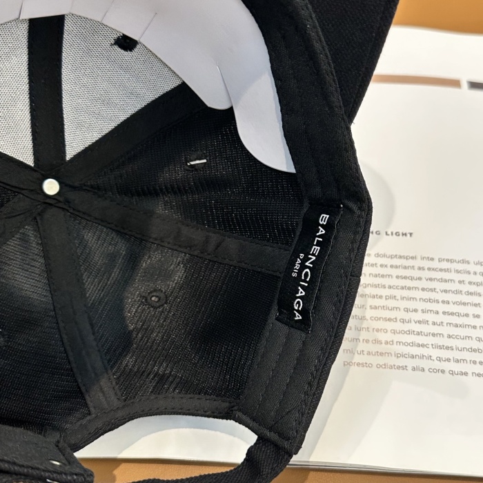 Balenciaga Baseball Cap