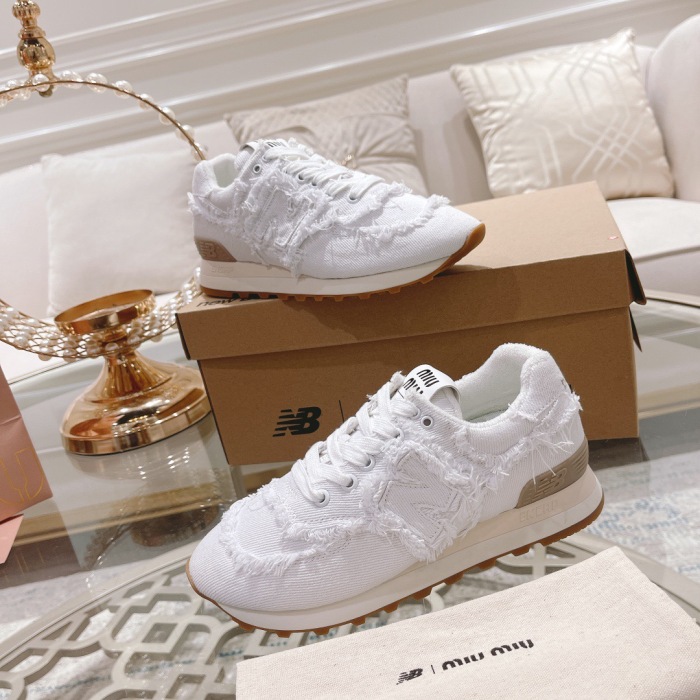 MiuMiu x New Balance Sneaker Size 35-41