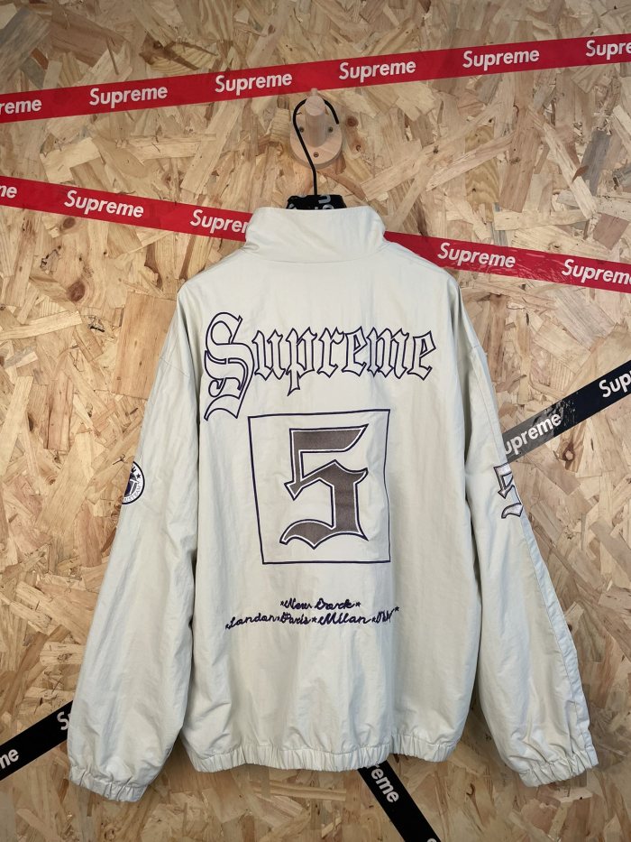 Supreme 26FW GORE-TEX Shell Jacket Size S-XL