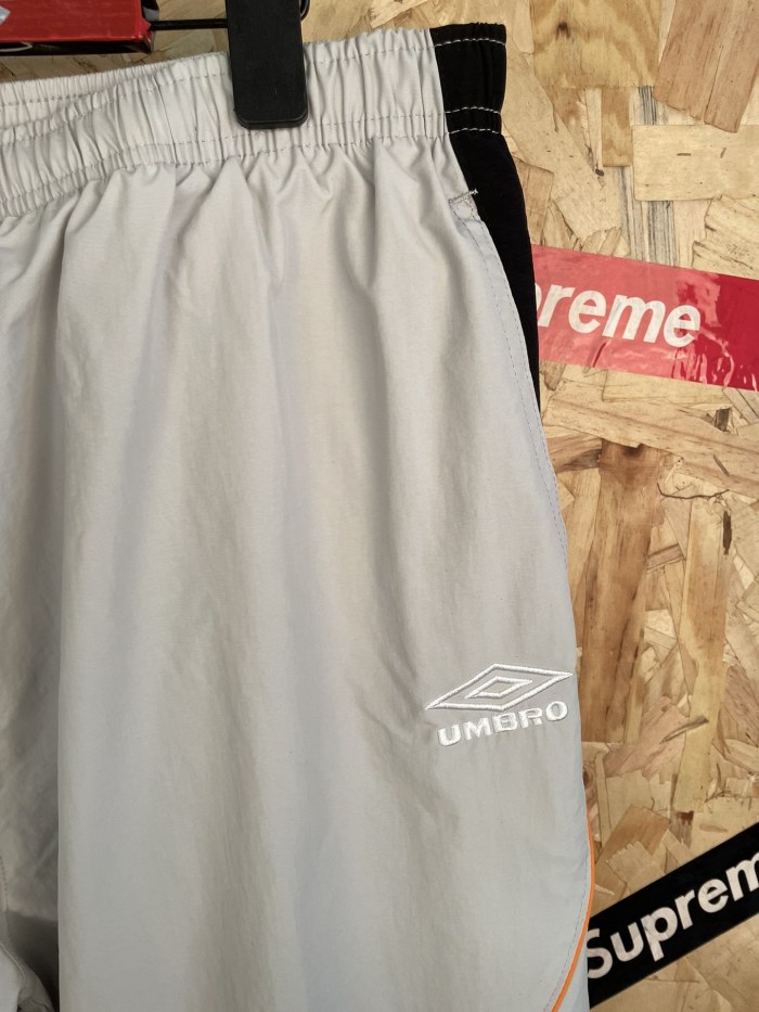 Supreme 26FW GORE-TEX Shell Pants Size S-XL