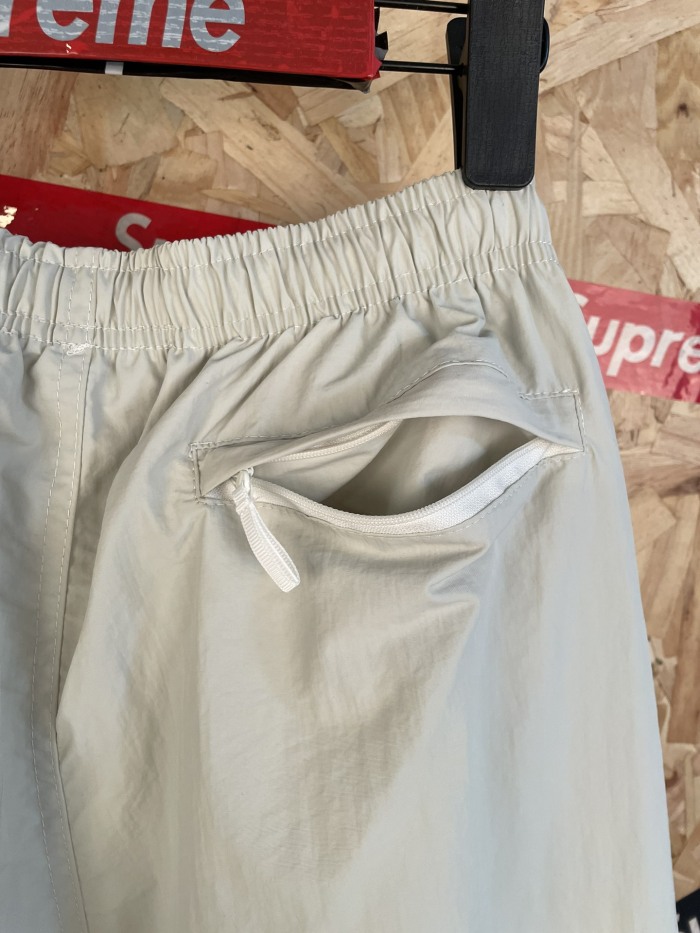 Supreme 26FW GORE-TEX Shell Pants Size S-XL