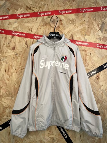 Supreme 26FW GORE-TEX Shell Jacket Size S-XL