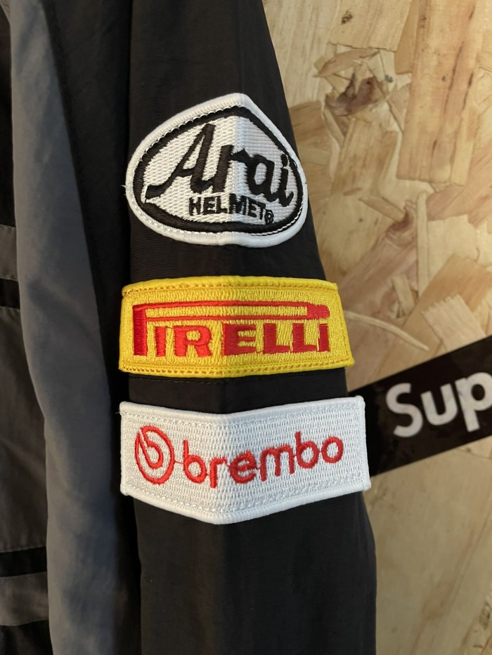 Supreme 26FW GORE-TEX Shell Jacket Size S-XL