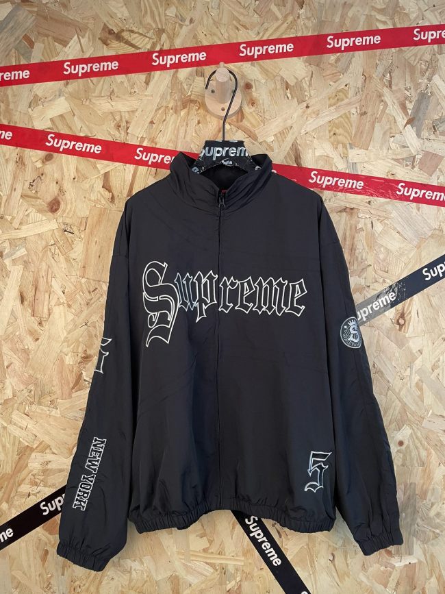 Supreme 26FW GORE-TEX Shell Jacket Size S-XL