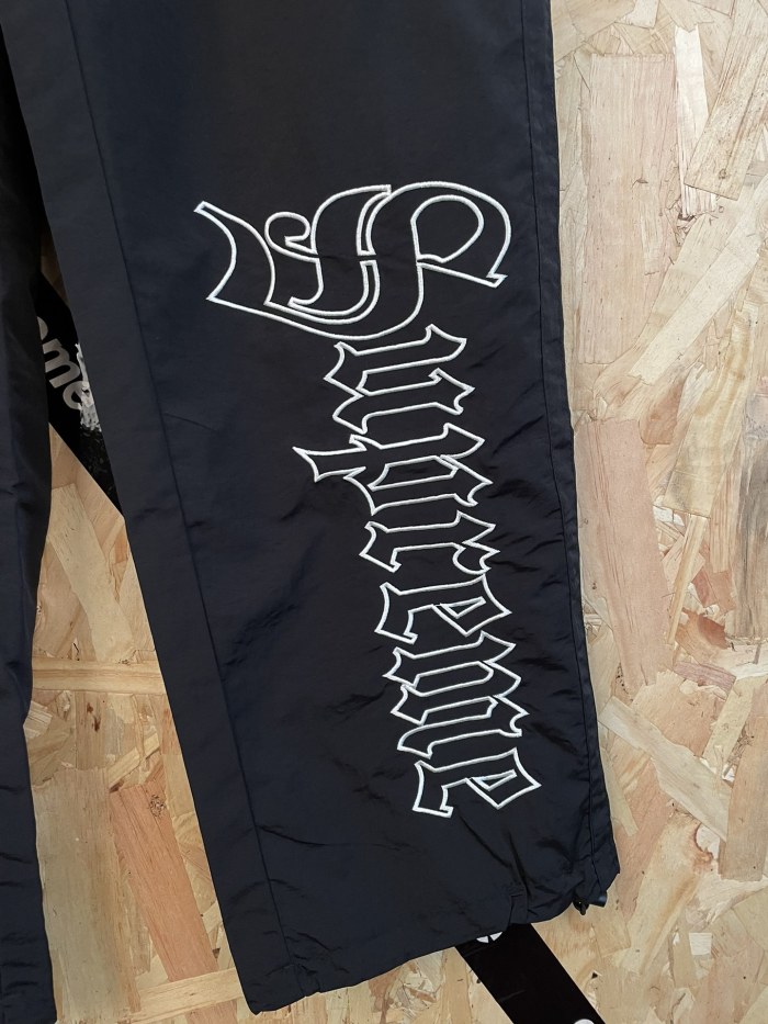 Supreme 26FW GORE-TEX Shell Pants Size S-XL