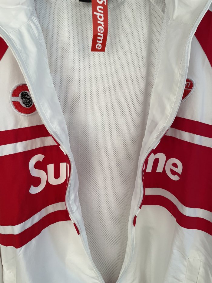 Supreme 26FW GORE-TEX Shell Jacket Size S-XL