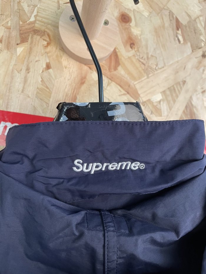 Supreme 26FW GORE-TEX Shell Jacket Size S-XL