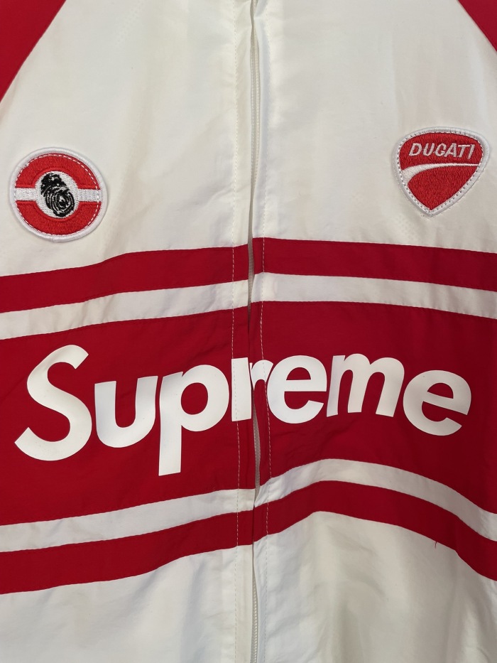 Supreme 26FW GORE-TEX Shell Jacket Size S-XL