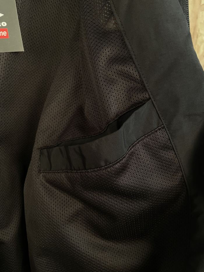 Supreme 26FW GORE-TEX Shell Jacket Size S-XL