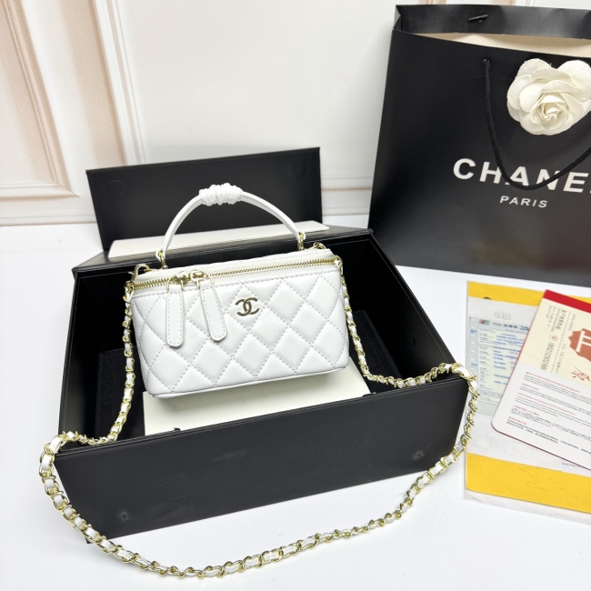 Chanel AP4910 26C Shoulder Bags 17*9.5*8cm
