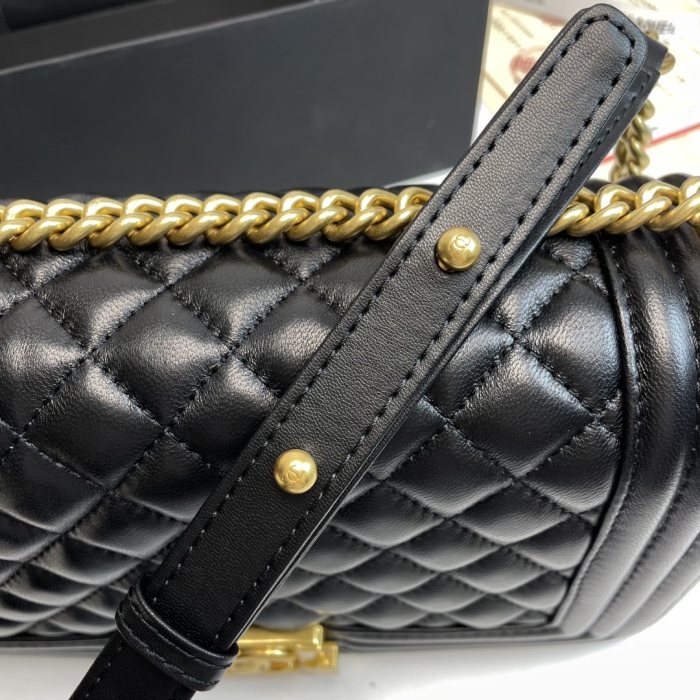 Chanel BOY Shoulder Bags Size 25*14*7cm