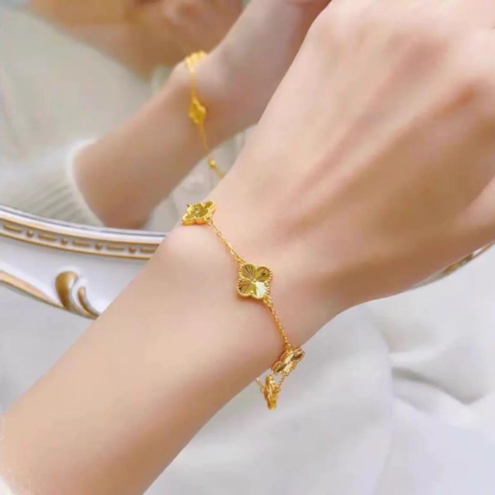 Van Cleef & Arpels Bracelet